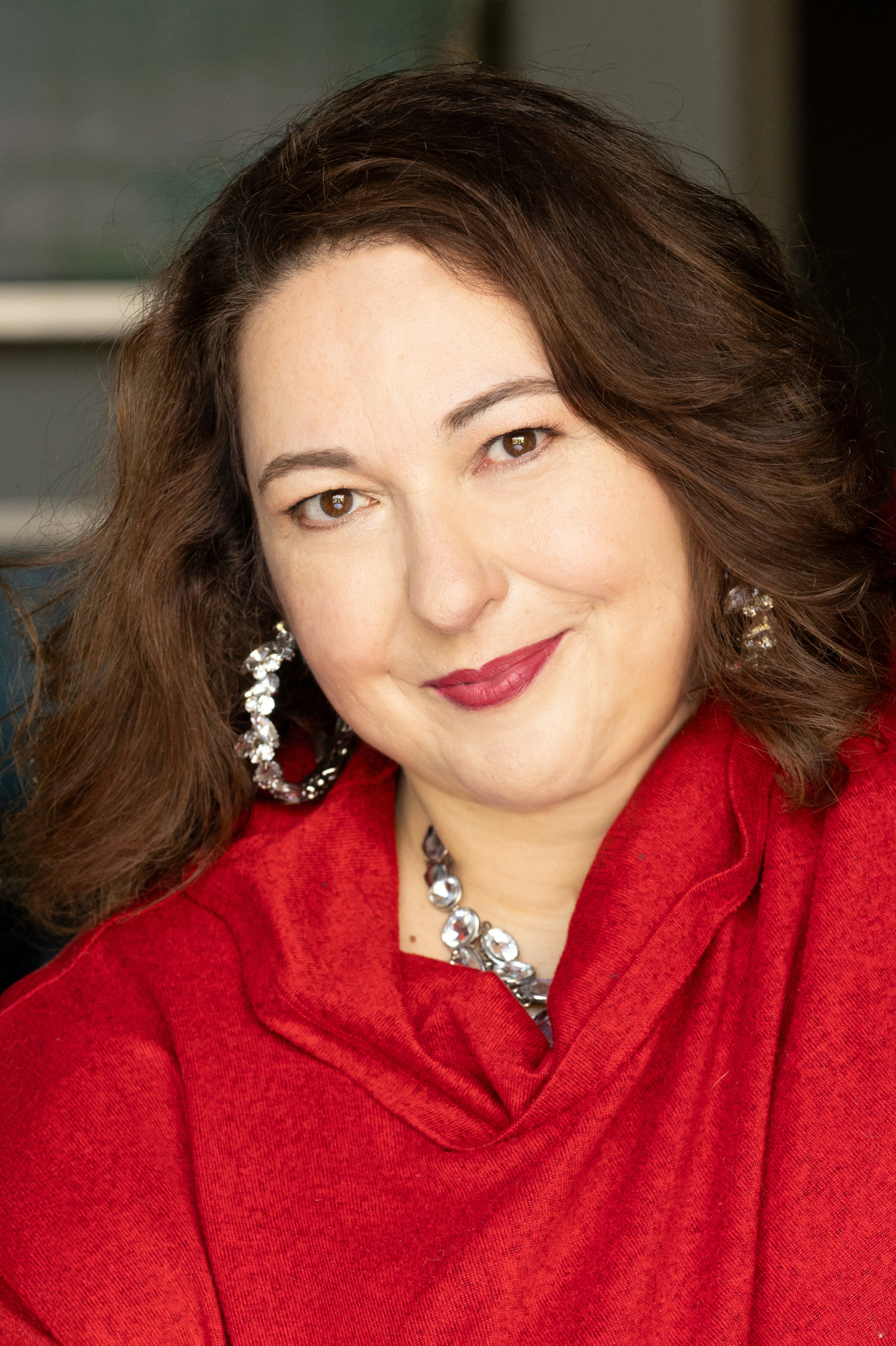 Headshot of Stephanie Dray